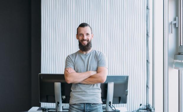 Lead with Conviction: Mastering Unshakeable Confidence for Tech Entrepreneurs